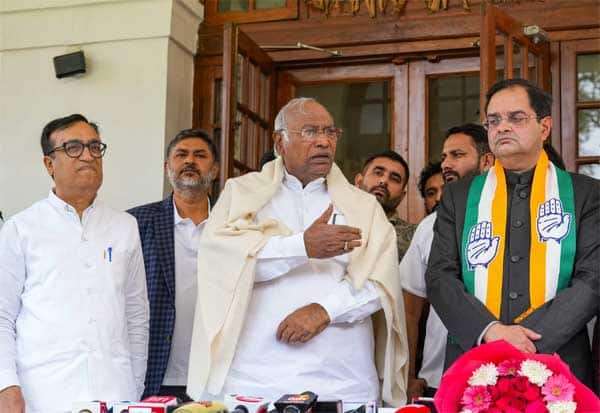 Congress alliance with DMK in Tamil Nadu: Gharke thanked