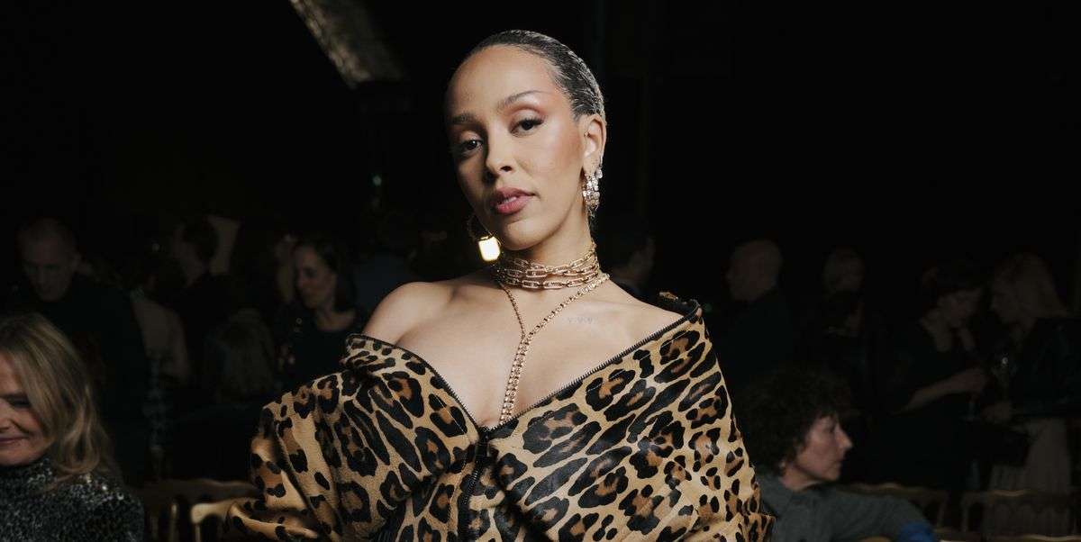 Doja Cat Seemingly Kickstarts ‘Vie’ Album Era With Grace Jones-Inspired Pics