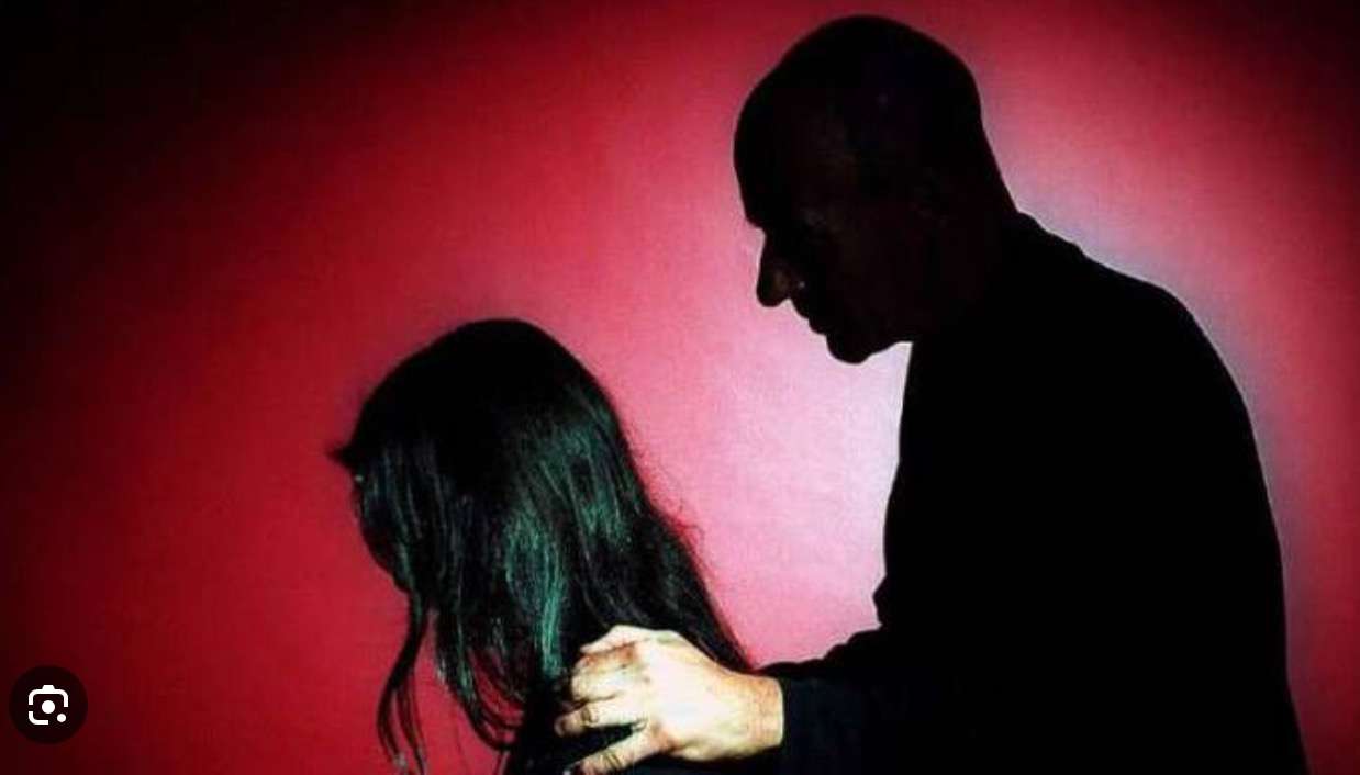 Govt school teacher caught for sexually harassing female students by showing pornographic images